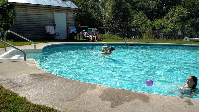 Sugar Ridge RV Village-Campground Picture 3