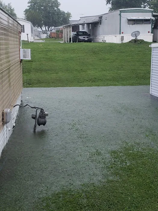 Colonial Estates Mobile Home Picture 6