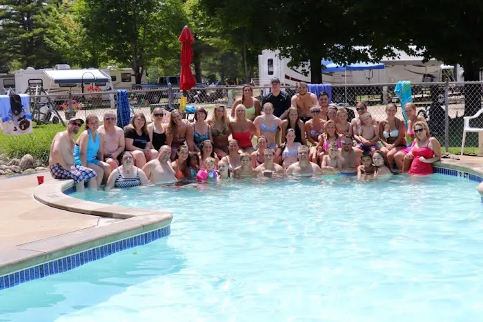 Lincoln / Woodstock KOA Holiday Picture 3