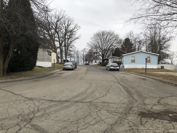 Hickory Grove Mobile Home Community Picture 1