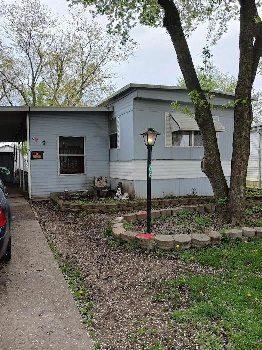 Brookside Village Mobile Home Park Picture 8