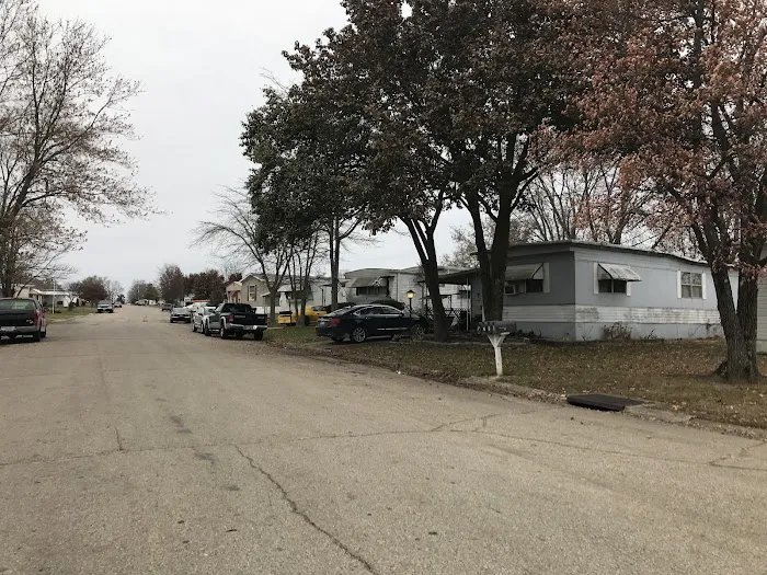 Brookside Village Mobile Home Park Picture 3