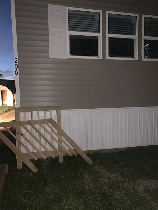 Colony Mobile Home Community Picture 1