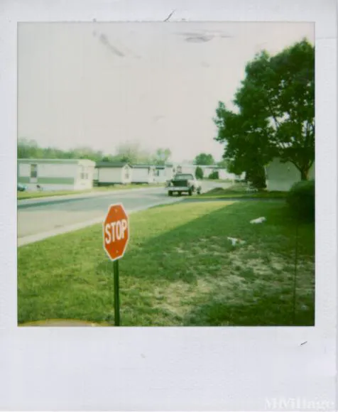Colony Mobile Home Community Picture 9