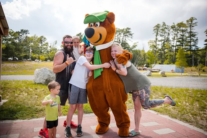 Yogi Bear's Jellystone Park Camp-Resort: Cranberry Acres in Carver, MA Picture 3