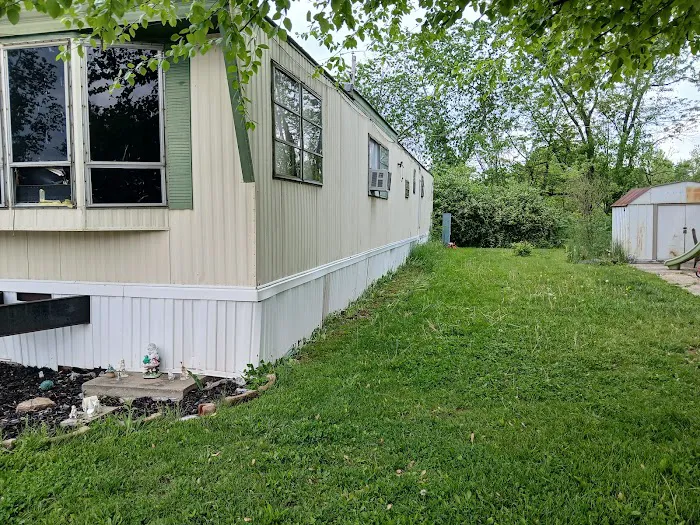 Indian Village Mobile Home Picture 4