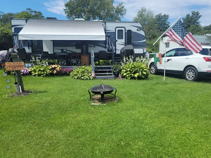 Riverside Acres Campground & Cottages Picture 5