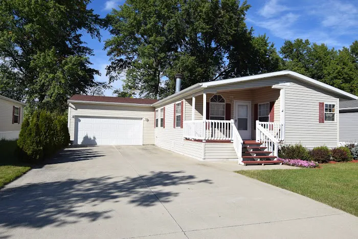 Hunter's Chase Manufactured Home Community Picture 1