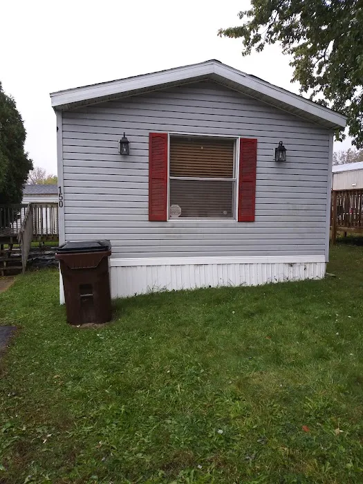 Oak Hills Mobile Home Park Picture 8