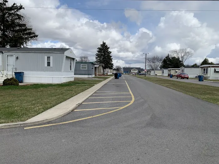 Green Acres Manufactured Home Community Picture 8