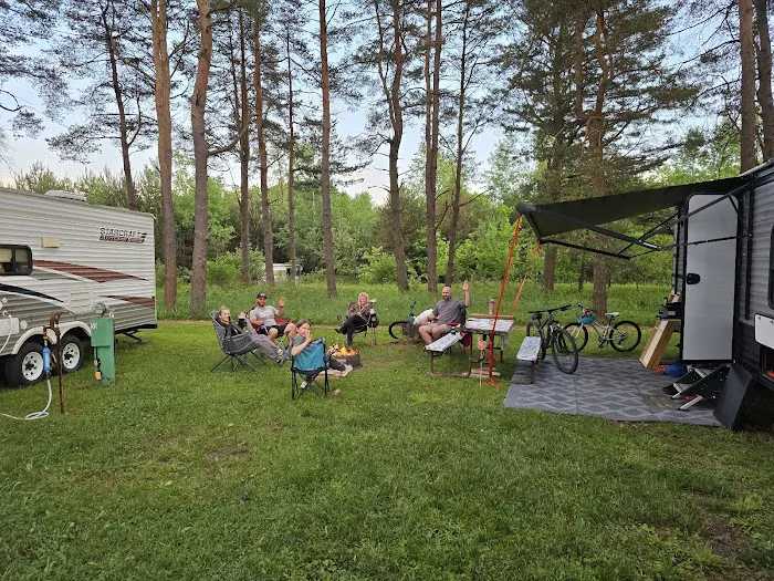 High Pines RV Park Picture 2