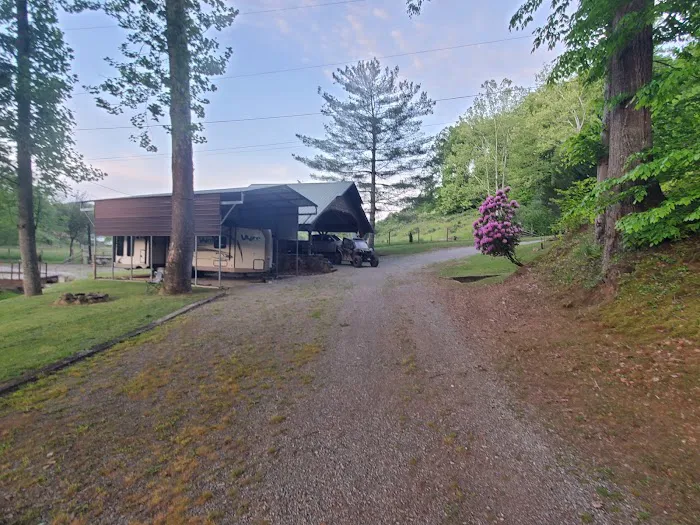 Weston Hefner RV Sites Picture 3