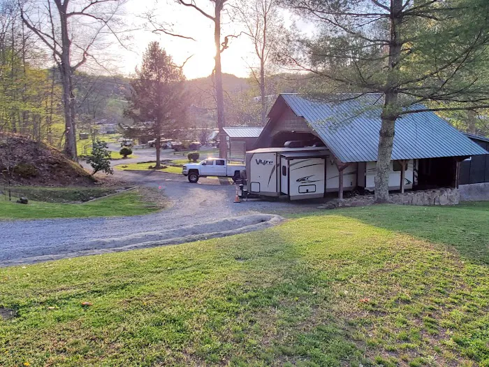 Weston Hefner RV Sites Picture 6