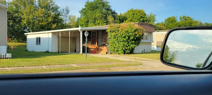 Chateau Estates Picture 2