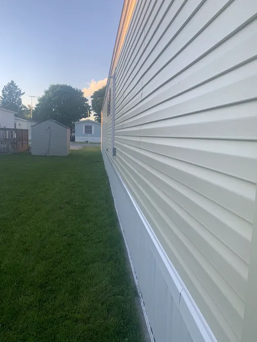 Buckeye Village Mobile Home Community Picture 9