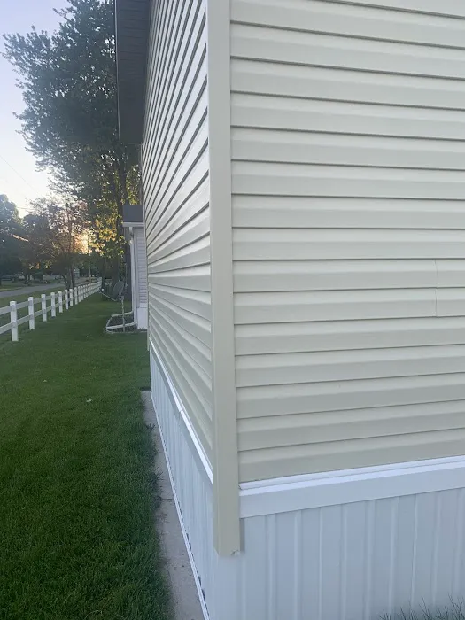 Buckeye Village Mobile Home Community Picture 3