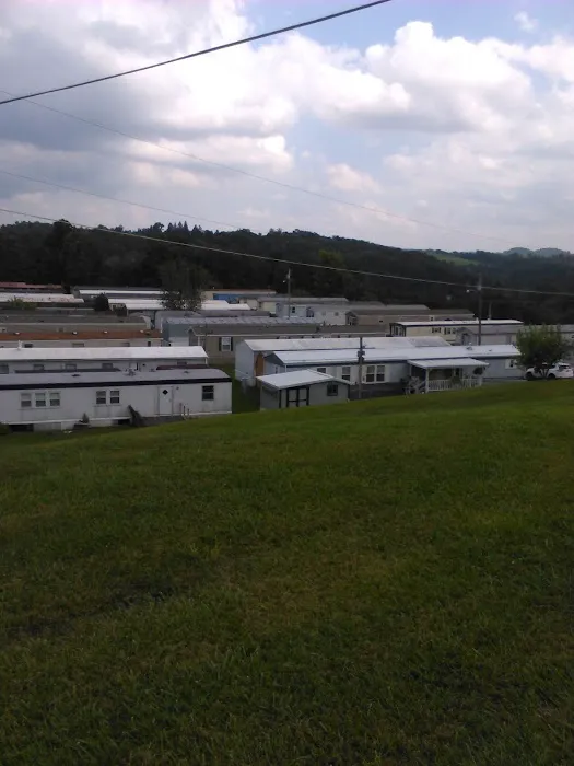 East Park Mobile Home Village Picture 6