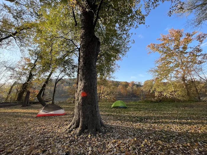 Little Pool Campground Picture 8