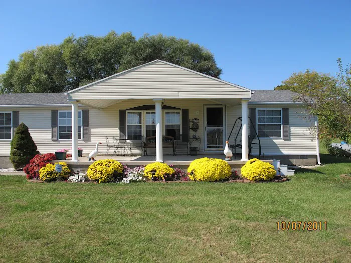 Gleason's Mobile Home Park Picture 4