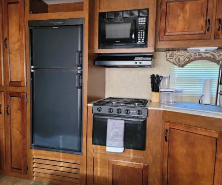 The Outer Bend LLC