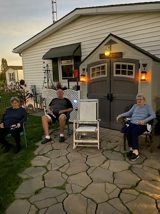 Country Haven Mobile Home Park Picture 9