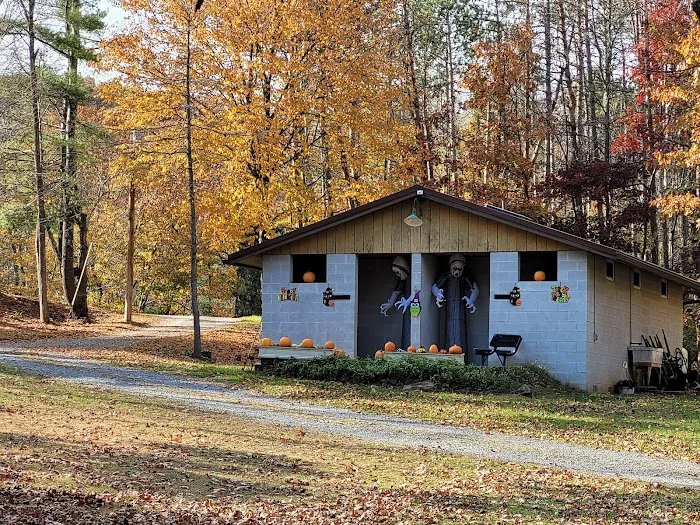 Hideaway Campground Picture 3