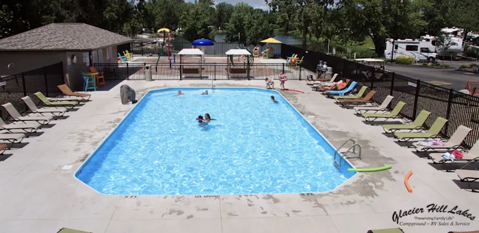 Glacier Hill Lakes RV Resort Picture 7