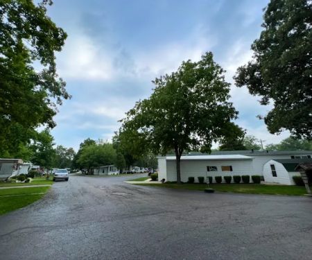 West Lake Village Mobile Home Park