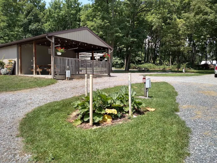 Wright’s Orchard Station Campground Picture 5