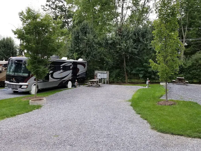 Wright’s Orchard Station Campground Picture 4