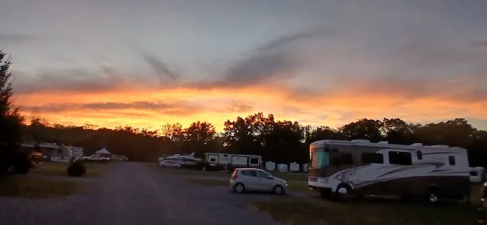 Weimers RV 764 Campground / Scott$ Arcade Picture 7