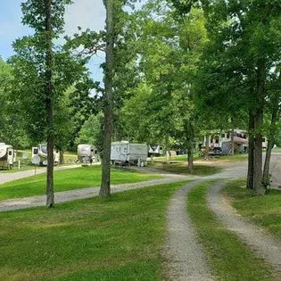 DEERLAND RV PARK, LLC Picture 6