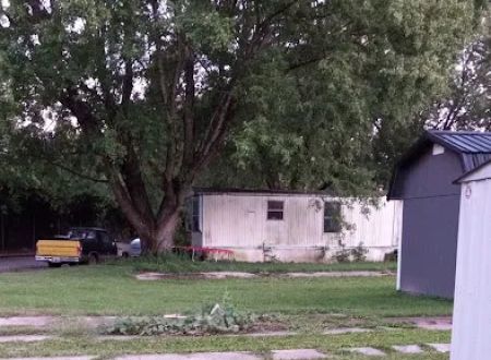 Huber Mobile Home and RV Park