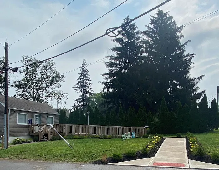 Woods Mobile Home Park Picture 10