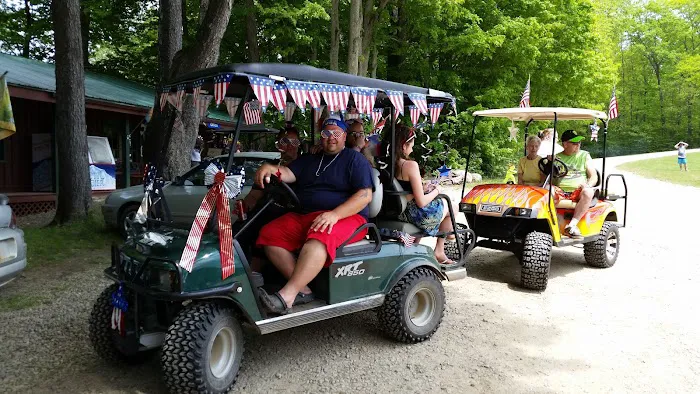 Adventure Bound Camping Resort - Four Winds Picture 9