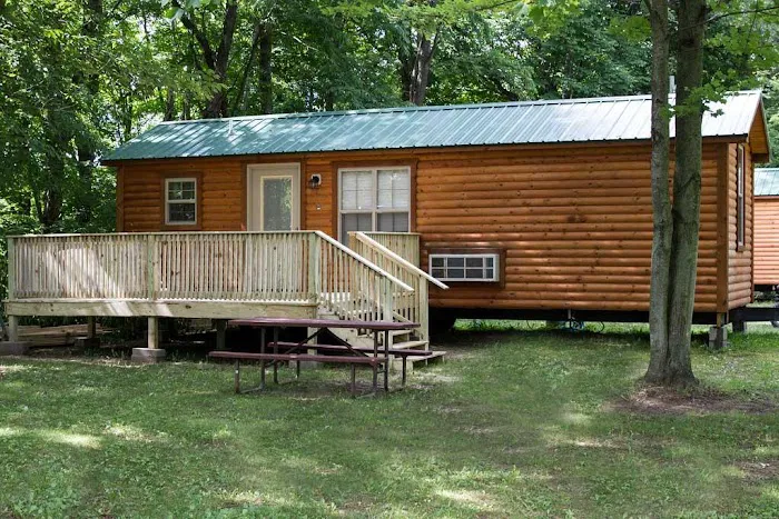Adventure Bound Camping Resort - Four Winds Picture 10