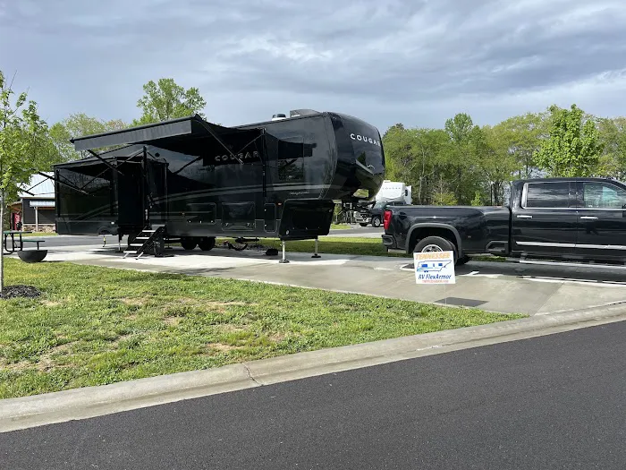 Love's RV Hookup Picture 2
