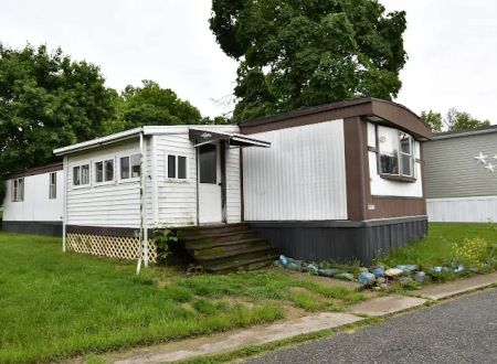 Hillsdale Mobile Village