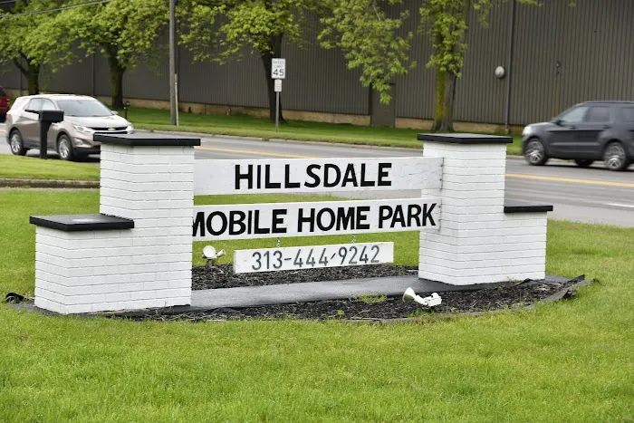 Hillsdale Mobile Village Picture 4