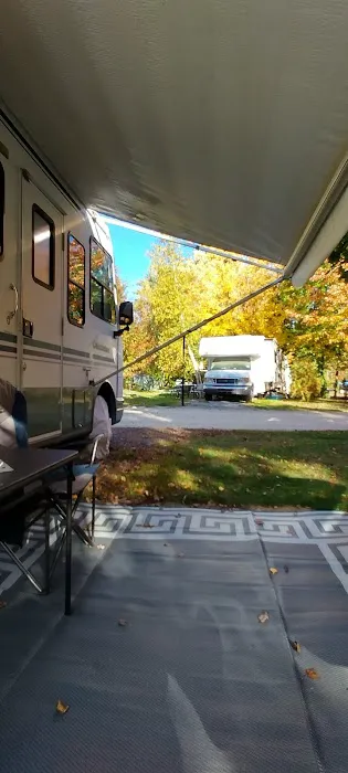 Riverbend Campground Picture 4
