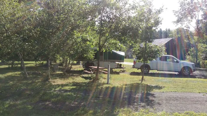 Riverbend Campground Picture 9