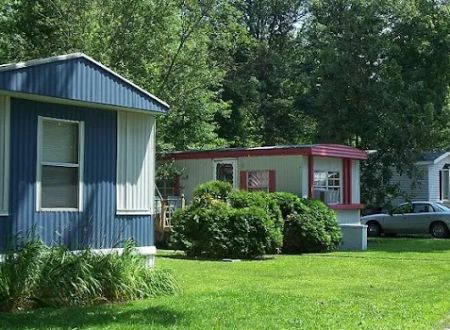 Oakwood Manufactured Home Community