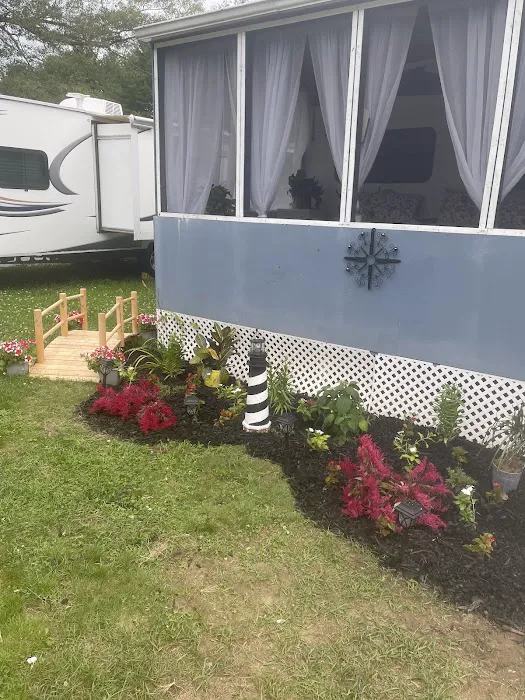 Malletts Bay Campground Picture 3