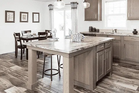 Auburn Crossing Picture 7