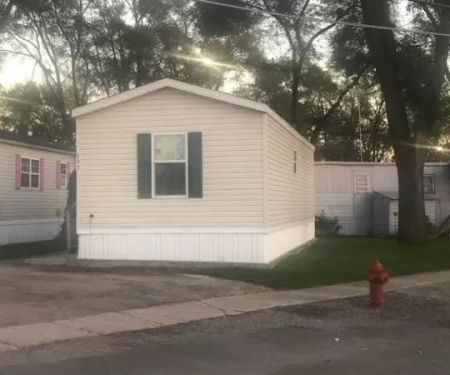 Silver Lake RV & MH Estates