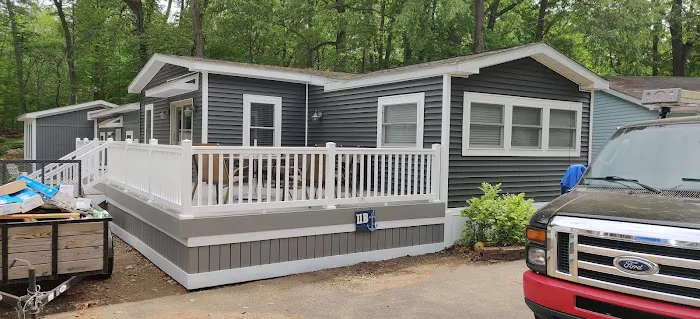 Cap's Mobile Home Park Picture 3