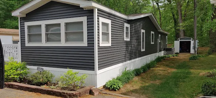Cap's Mobile Home Park Picture 2