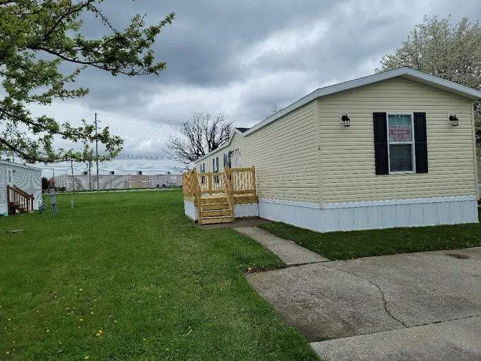 Apple Valley Manufactured Home Community Picture 1