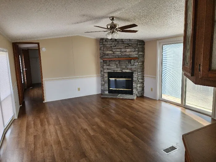 Apple Valley Manufactured Home Community Picture 7