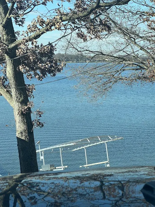 Bledsoe's Lake James Mobile Home Park Picture 10